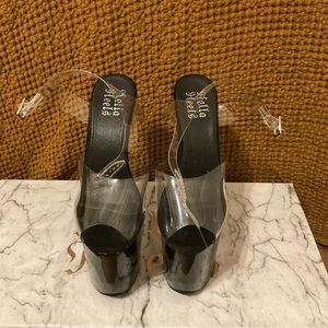 Hella Heels 8 inch Dakota Classic Stilettos